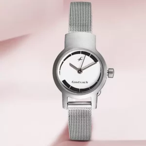 Stylish Watch for Women, Analog Silver Dial Silver Mesh Chain Strap - SKU: GS2298SM01